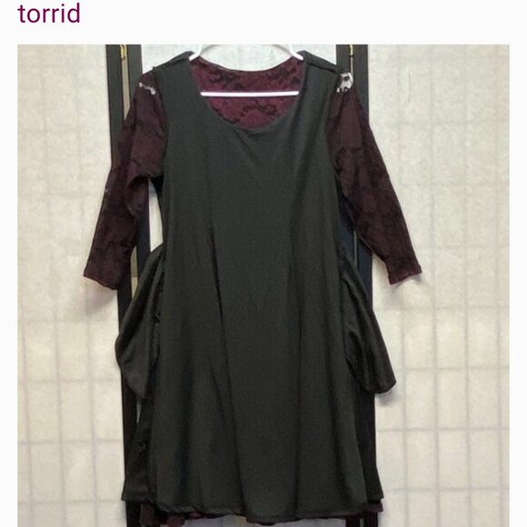 Romantic Lace Dark Red and Black Roses dress - Picture 10 of 13